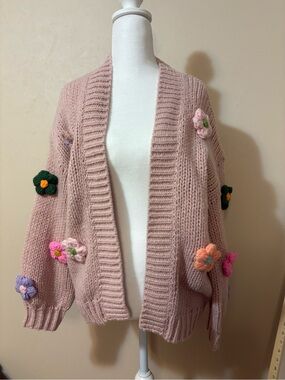 NWT Anna & Ava Cardigan Knit Sweater Floral women’s juniors size OS Xs/Small